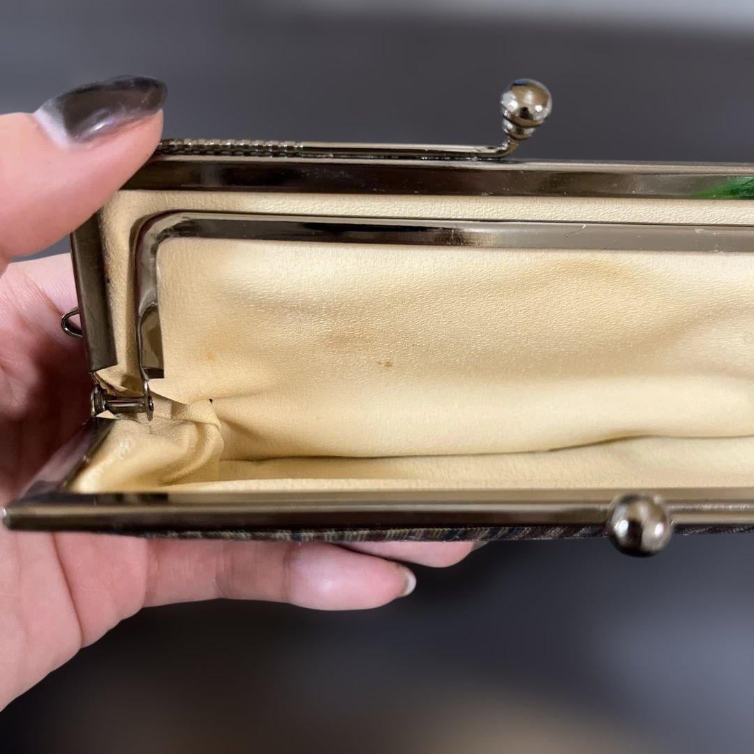 Ueda Tsumugi silk coin purse interior showing soft fabric lining and dual compartments