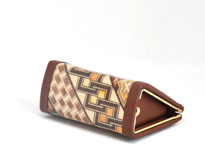 Yosegi Zaiku coin purse showing bottom base and wooden marquetry panel