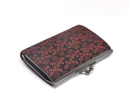 Inden Deerskin Gamaguchi Coin Purse angled view showing side profile and frame