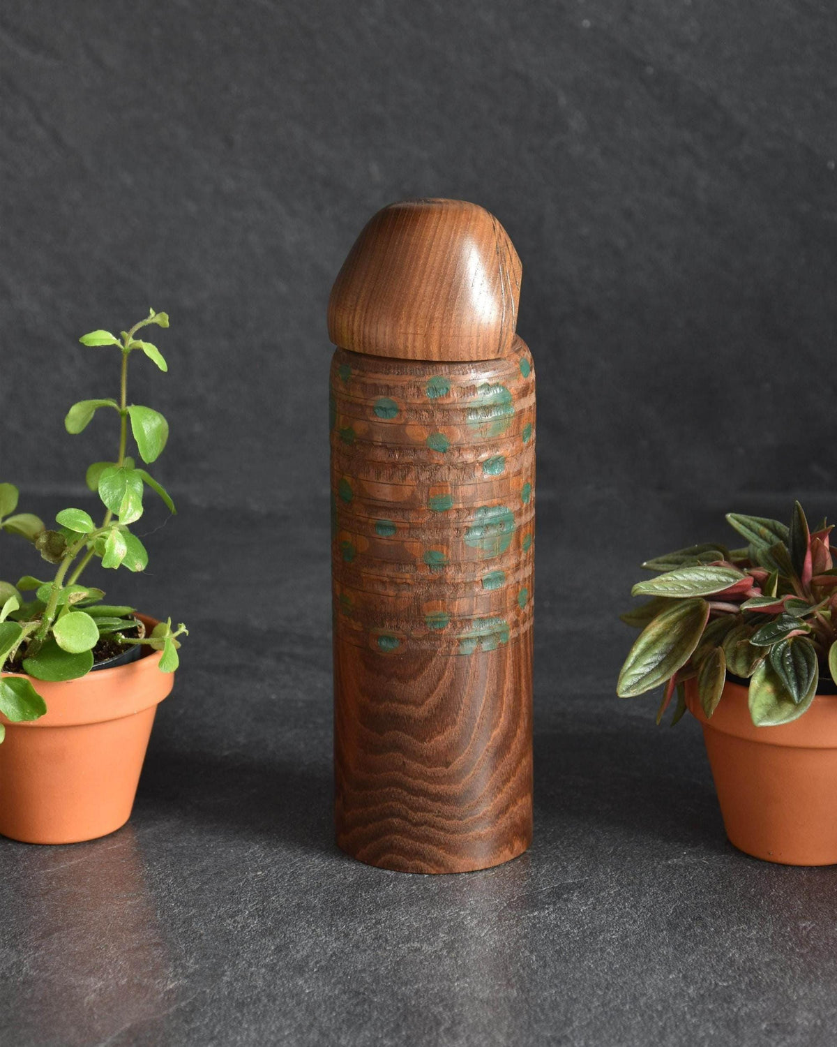 Miyajima Muhitsu kokeshi doll base with signature
