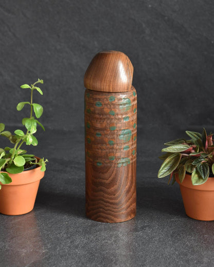 Miyajima Muhitsu kokeshi doll base with signature