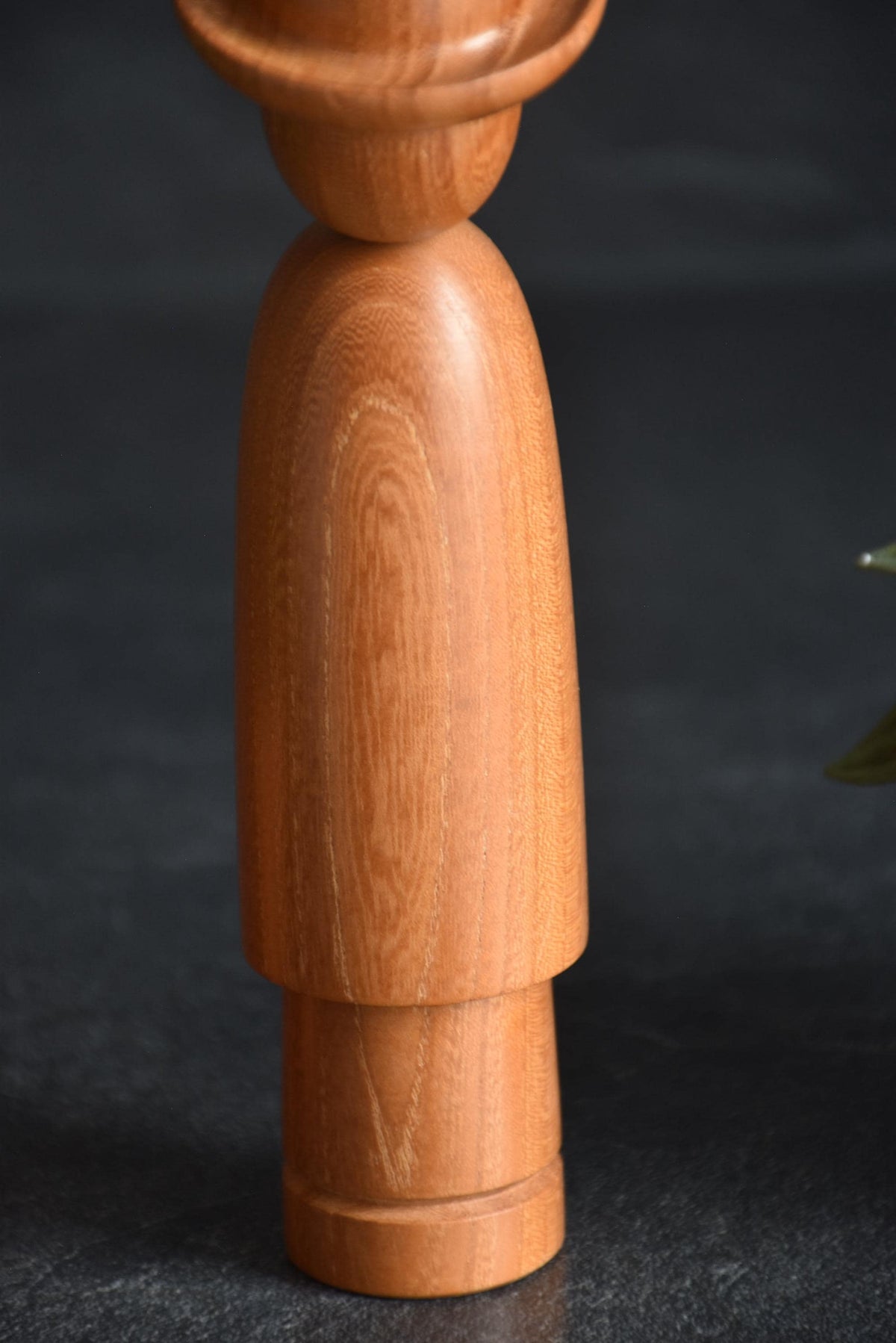 Kenji Miyazawa Dekunobo Kokeshi Doll wooden body grain close-up