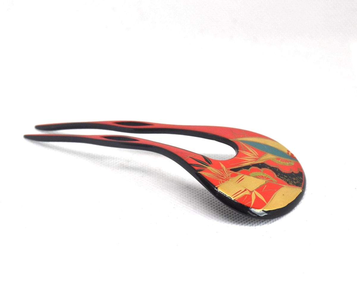 Red Lacquer Fan Kanzashi hair accessories, side angle view showing the curved two-prong design