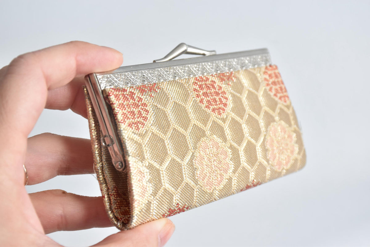 Hakata-Ori Saga Nishiki Geometric Silk Clasp Purse vintage Japanese coin purse held in hand