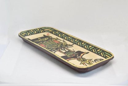 Ikkanbari Papier-Mache Serving Tray viewed from the opposite angled side