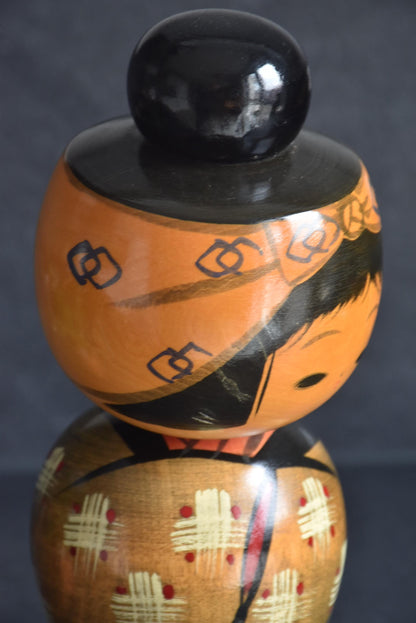 Hajime Miyashita kokeshi close up of topknot and head details