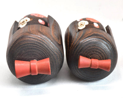 Sosaku Kokeshi Pair showing the top of both dolls from above