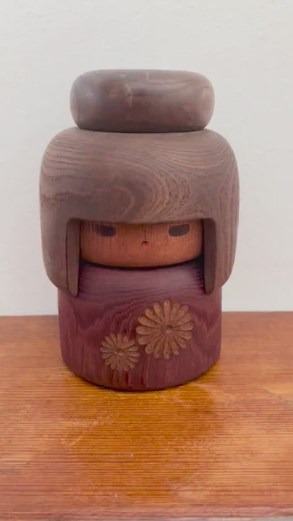 Sanpei Yamanaka Hanakotoba Kokeshi